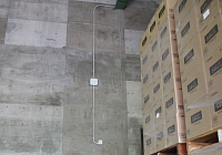 倉庫内に約20台の無線LANのアクセスポイントを設置